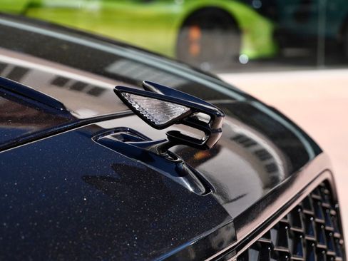 New 2026 Bentley Flying Spur Plug-In Hybrid AWD/4WD image 10