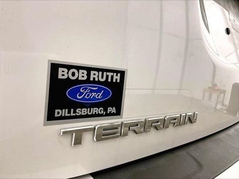 Used 2017 GMC Terrain SLT w/ Driver Alert Package I AWD/4WD image 13