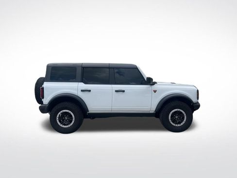 Used 2024 Ford Bronco Badlands w/ Sasquatch Package AWD/4WD image 4