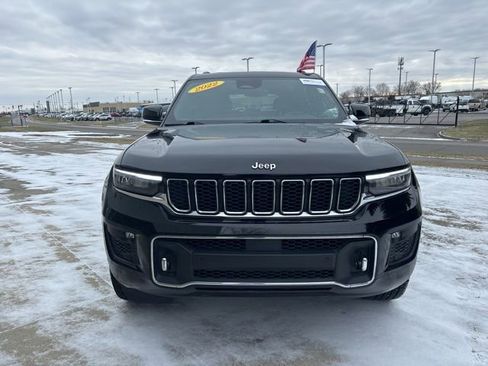 Used 2022 Jeep Grand Cherokee Overland w/ Luxury Tech Group IV image 4
