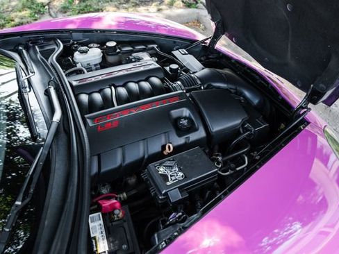 Used 2010 Chevrolet Corvette Coupe w/ 1LT image 68