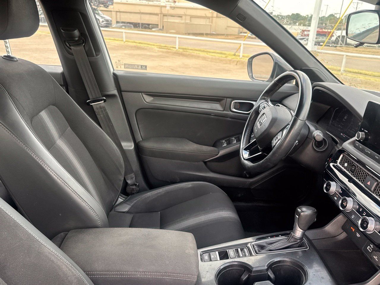 Used 2024 Honda Civic Sport image 32