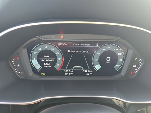 Certified 2025 Audi Q3 2.0T Premium w/ Convenience Package image 22