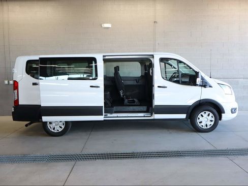 Used 2023 Ford Transit 350 XLT image 20