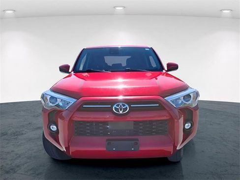 Used 2024 Toyota 4Runner SR5 image 22