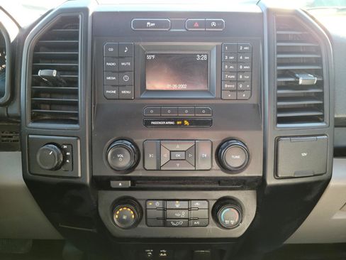 Used 2015 Ford F150 XL w/ Equipment Group 101A Mid image 11