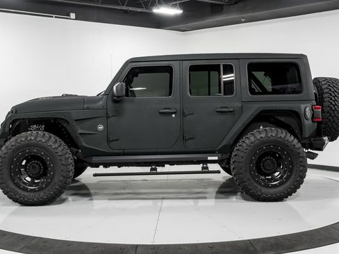 Used 2023 Jeep Wrangler Unlimited Rubicon 392 AWD/4WD image 6