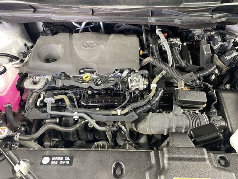 Used 2022 Toyota Sienna LE image 11