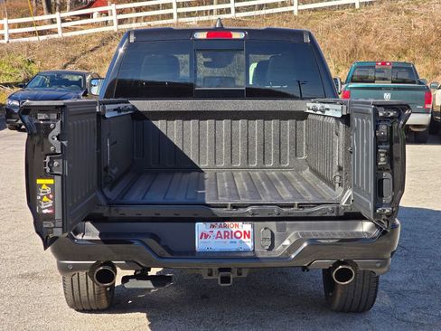 New 2026 RAM 1500 Laramie w/ Night Edition AWD/4WD image 16