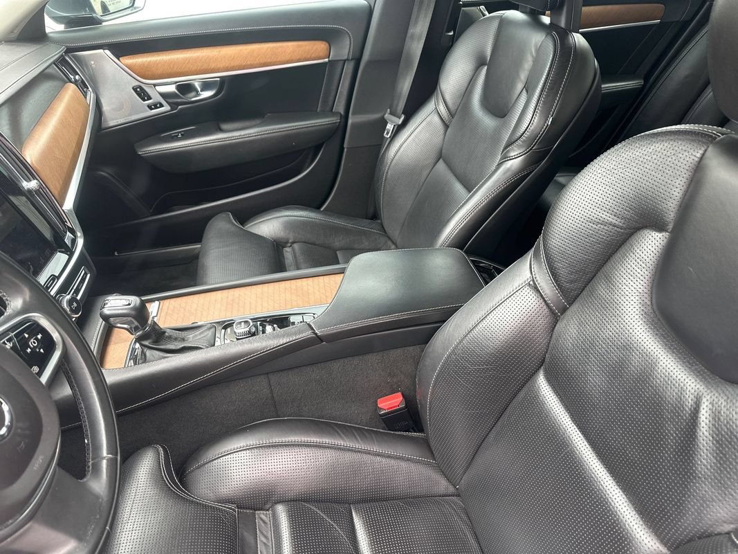 Used 2017 Volvo S90 T6 Inscription w/ Vision Package AWD/4WD image 12