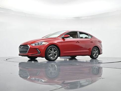 Used 2017 Hyundai Elantra Value Edition image 35