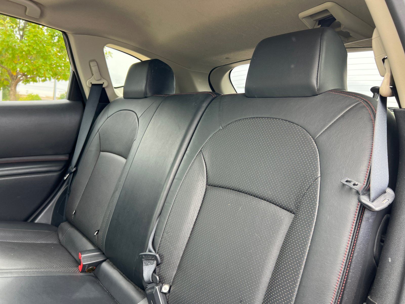 Used 2012 Nissan Rogue SL FWD image 17