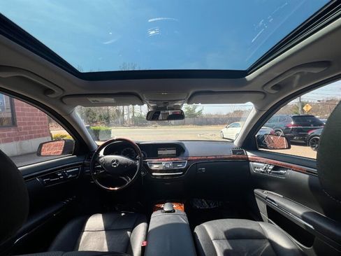 Used 2013 Mercedes-Benz S 550 4MATIC image 14