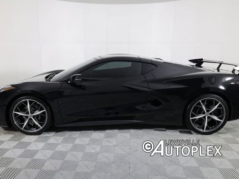 Used 2023 Chevrolet Corvette Stingray w/ Stealth Interior Trim Package image 8