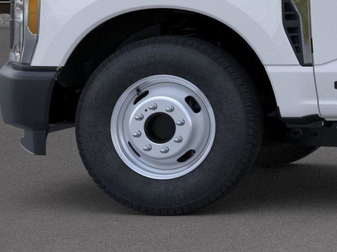 New 2026 Ford F350 XL image 19