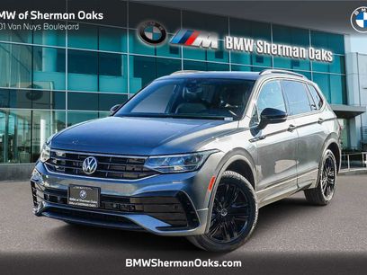Used 2022 Volkswagen Tiguan SE R-Line