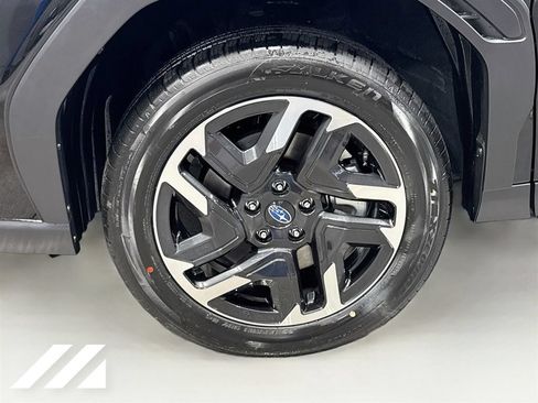 New 2026 Subaru Forester Touring AWD/4WD image 33