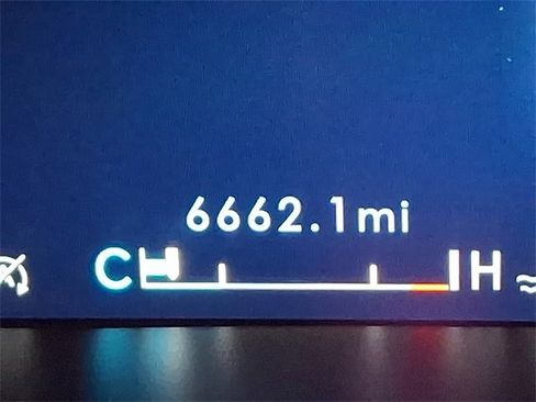 Used 2024 Lincoln Navigator Reserve image 21