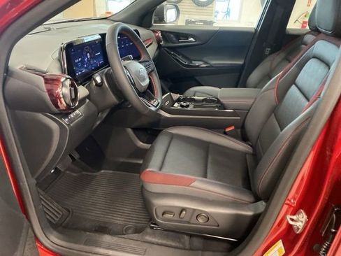 New 2026 Chevrolet Equinox RS w/ Convenience Package III AWD/4WD image 24