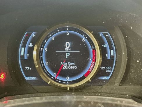 Used 2015 Lexus RC 350 w/ F Sport w/Summer Tires RWD image 19