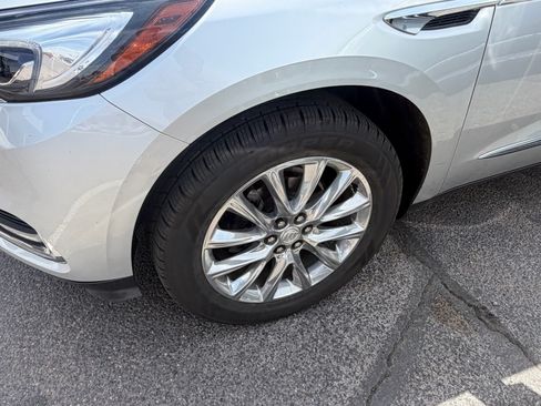 Used 2020 Buick Enclave Premium w/ Surround and Sites Package FWD image 7