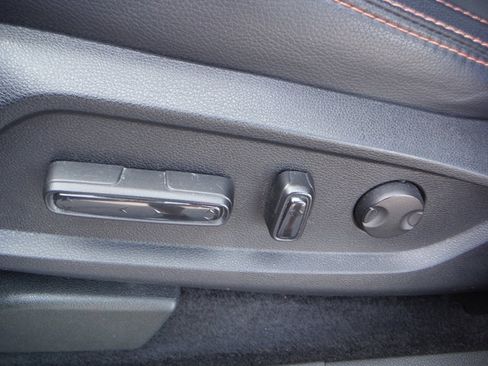 Used 2023 Honda Pilot TrailSport image 19