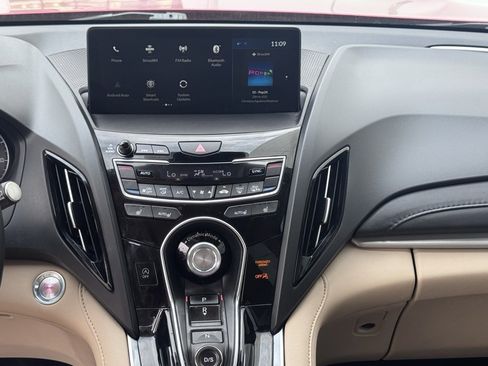 Used 2024 Acura RDX SH-AWD image 26