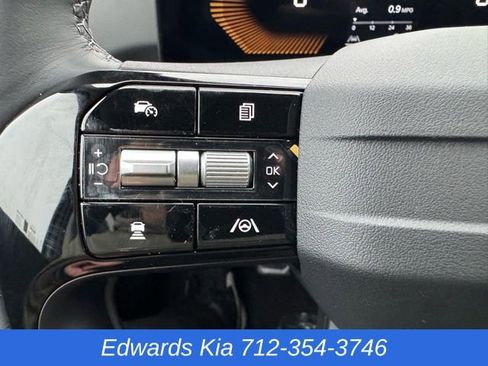 New 2026 Kia Sorento S w/ S Panoramic Sunroof Package image 17