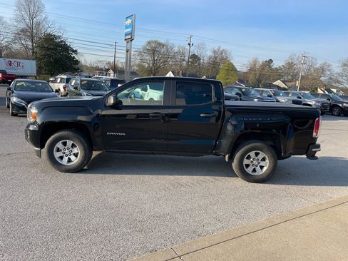Used 2017 GMC Canyon 2WD Crew Cab w/ Convenience Package image 5