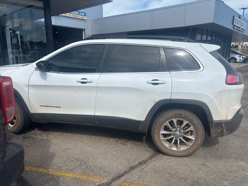 Used 2022 Jeep Cherokee Latitude Lux AWD/4WD image 10