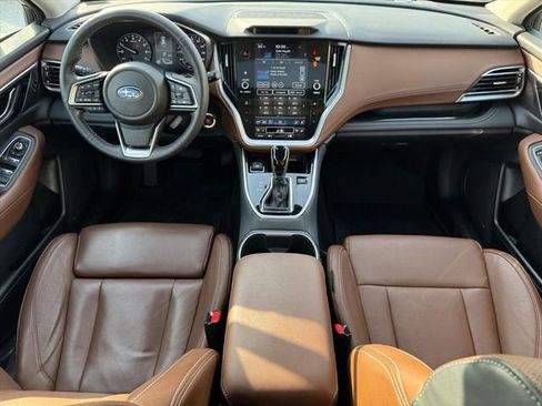 Used 2023 Subaru Outback Touring image 18