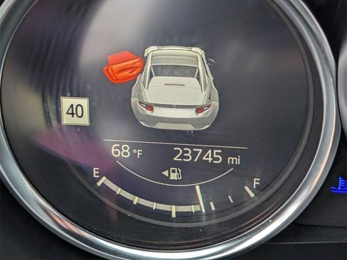 Used 2022 MAZDA MX-5 Miata RF Grand Touring image 13