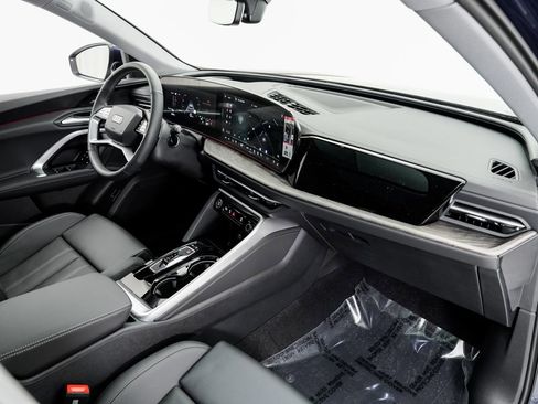 New 2025 Audi Q5 Premium Plus image 22