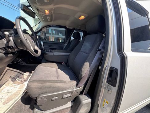 Used 2010 GMC Sierra 1500 SLE w/ Power Pack Plus AWD/4WD image 12