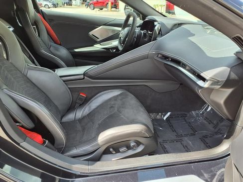 Used 2024 Chevrolet Corvette Stingray Preferred Cpe w/ 2LT RWD image 9