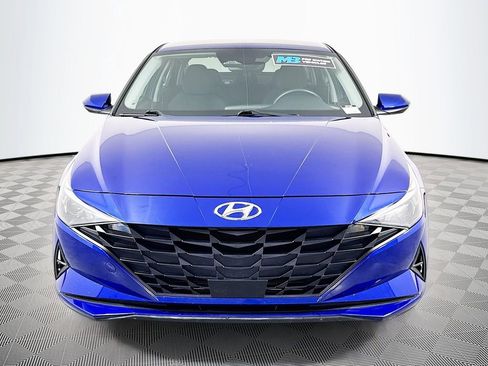 Certified 2023 Hyundai Elantra SEL w/ Convenience Package image 2