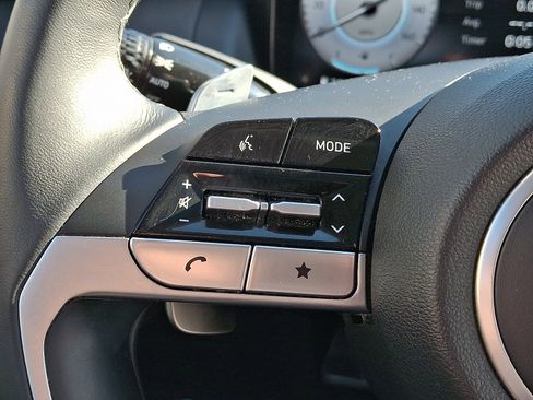 Certified 2023 Hyundai Tucson Limited image 21