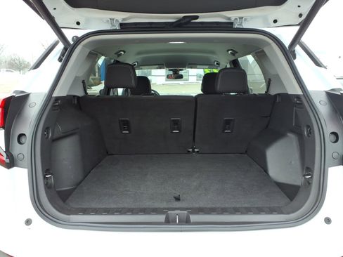 Certified 2022 GMC Terrain SLE w/ Driver Convenience Package image 8