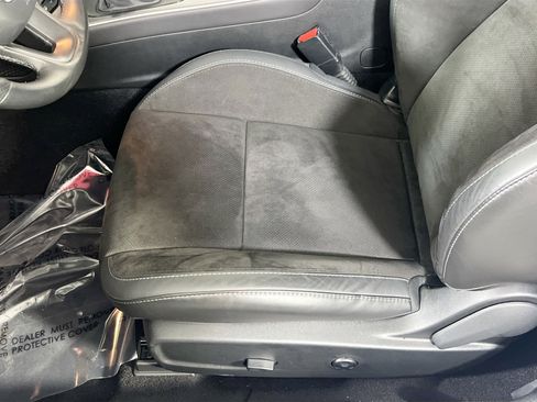 Used 2019 Dodge Challenger R/T w/ T/A Package image 20