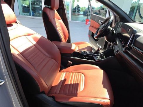 Used 2024 Kia Sportage SX image 24