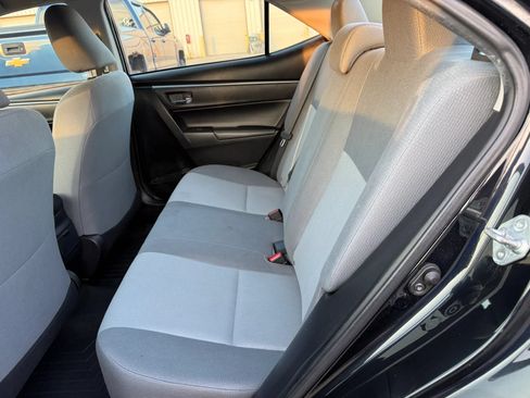 Used 2015 Toyota Corolla L FWD image 21