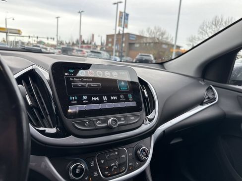 Used 2018 Chevrolet Volt LT w/ LT Driver Confidence Package image 8