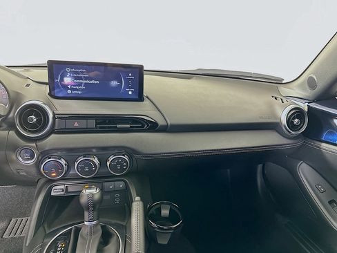 New 2026 MAZDA MX-5 Miata RF Grand Touring RWD image 18