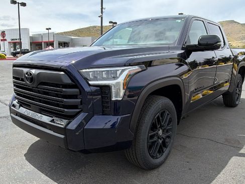 New 2026 Toyota Tundra Limited AWD/4WD image 7