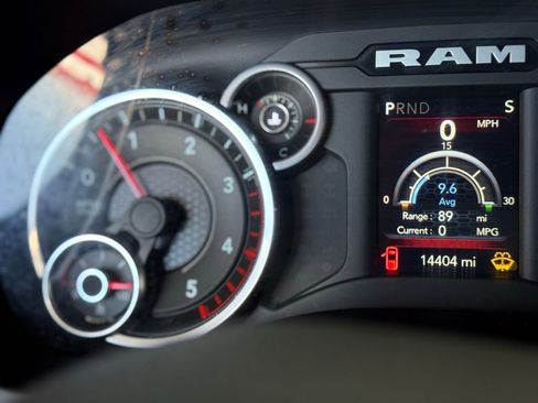 Used 2022 RAM 4500 Tradesman w/ Chrome Appearance Group image 34