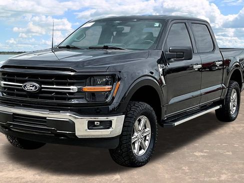 Certified 2025 Ford F150 XLT w/ Equipment Group 301A Standard AWD/4WD image 4
