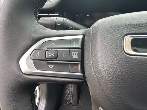 Used 2025 Jeep Compass Limited w/ Elite Group image 15