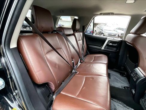 Used 2020 Toyota 4Runner Limited image 19