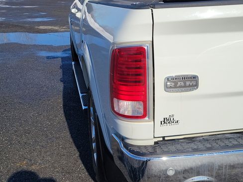 Used 2017 RAM 1500 Laramie Longhorn image 11