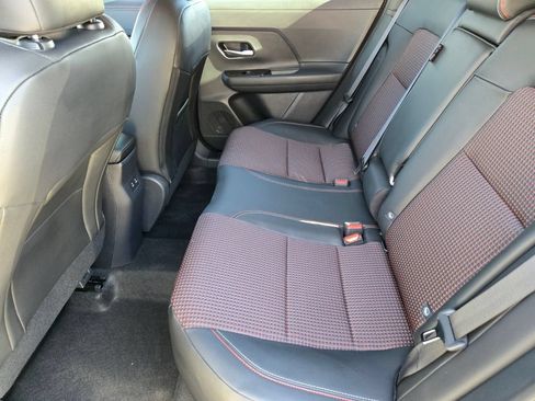 New 2026 Nissan Kicks SR FWD image 12